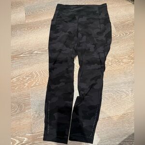 Lululemon swift speed Camouflage Leggings 25”